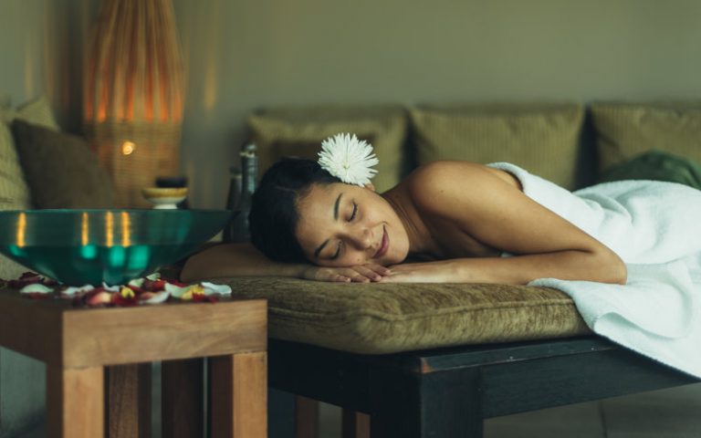 5 Common Stress Symptoms and the Best Spa Treatments to Help Relieve Them