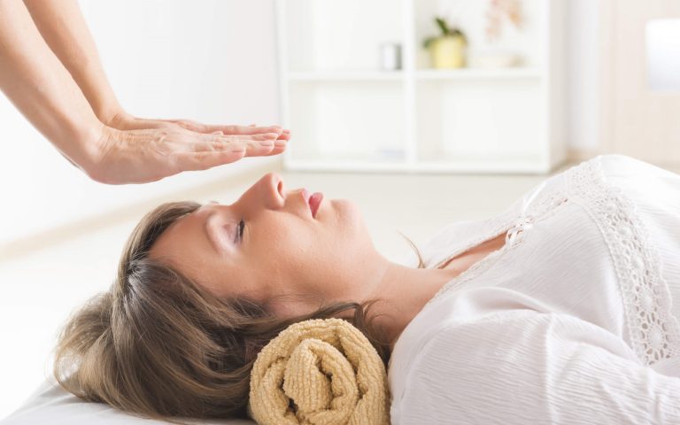 5 Ways Cancer Patients Can Safely Enjoy the Spa Experience
